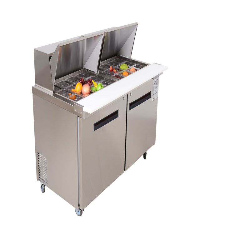 Refrigerated prep tables with double 12 pans counter